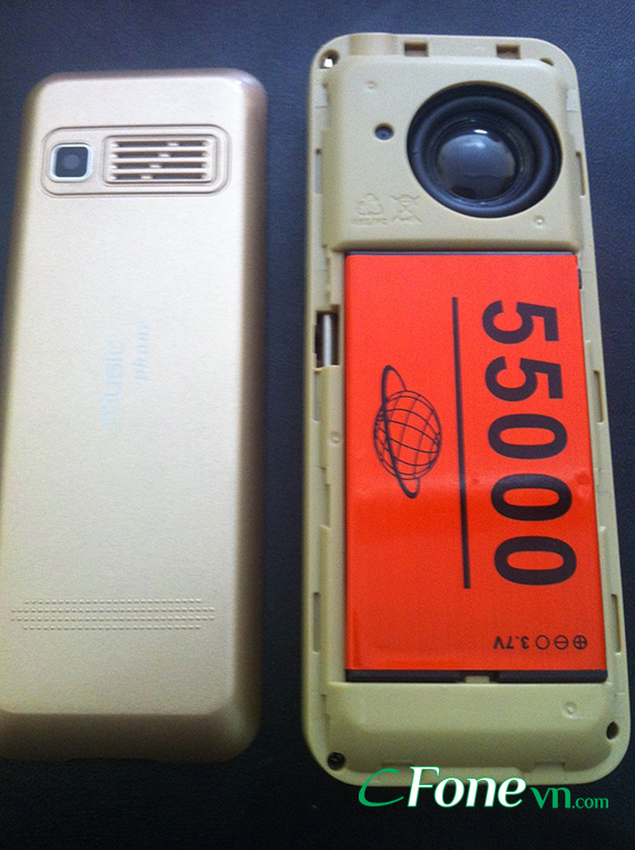 Pin khủng Nokia K800 lên đến 55000 mAh